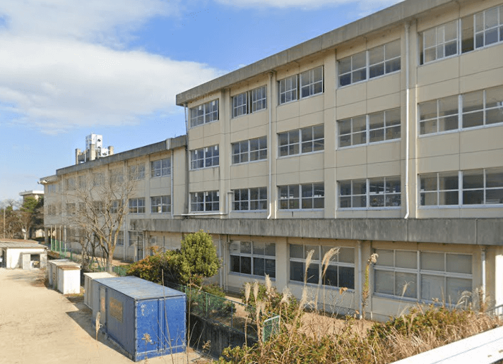 四日市市立川島小学校