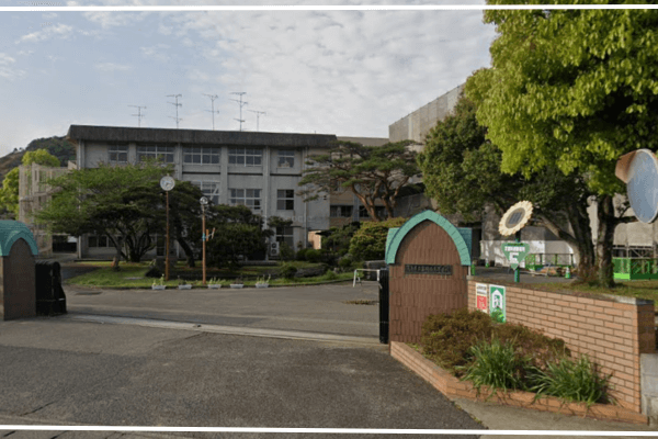 徳島県立富岡西高等学校