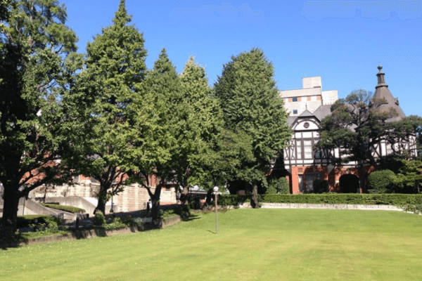 明治学院大学法学部