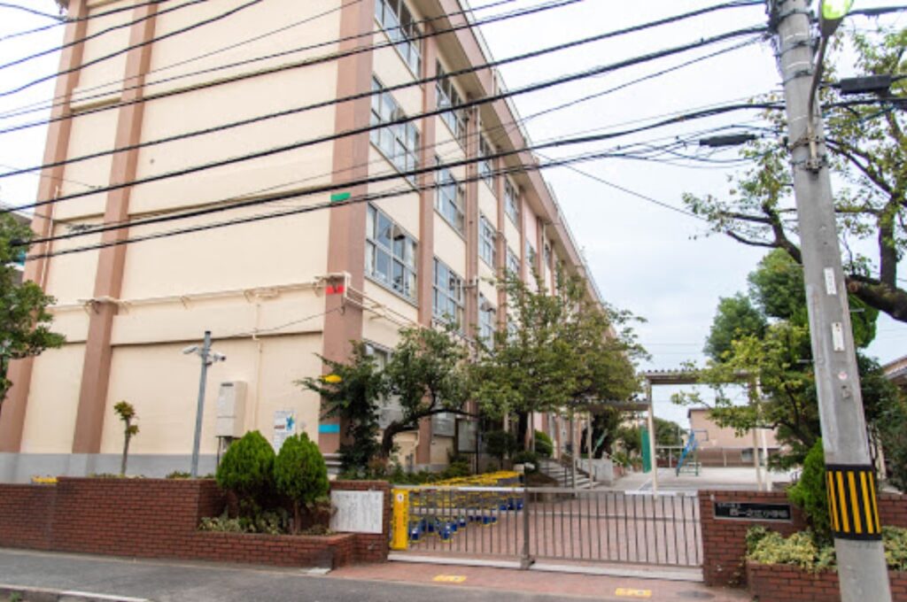 江戸川区立西一之江小学校