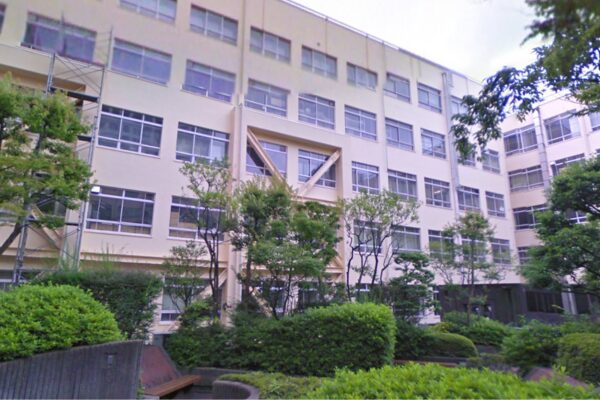 上智大学