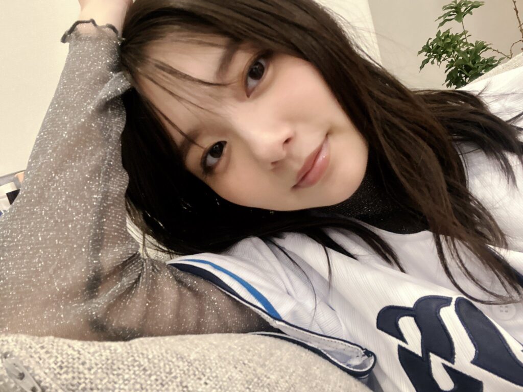 新川優愛