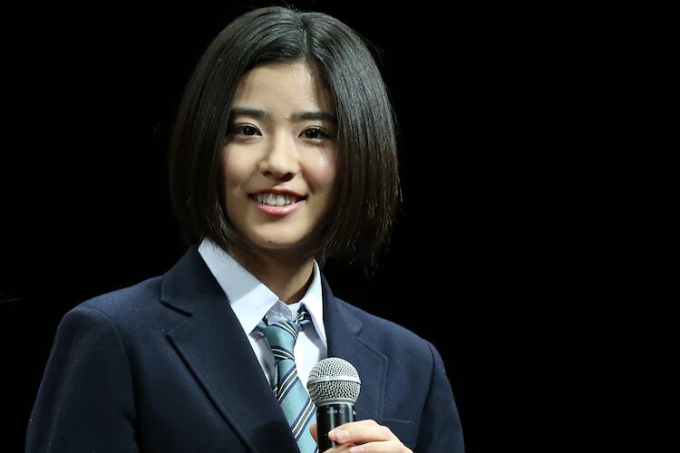 黒島結菜