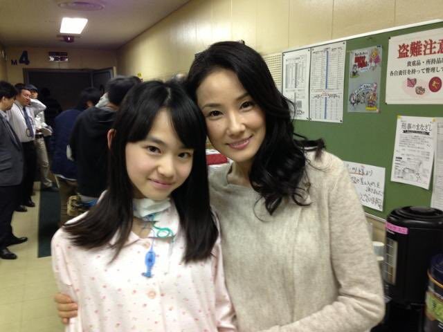 山田杏奈と吉田羊