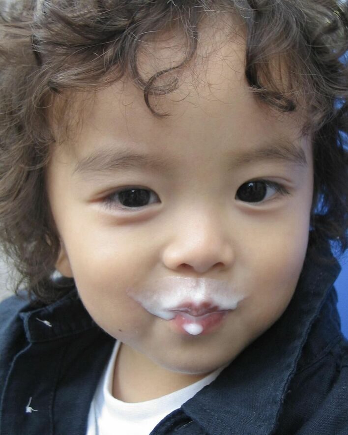板垣李光人