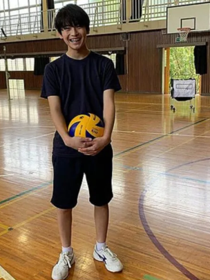 高橋文哉